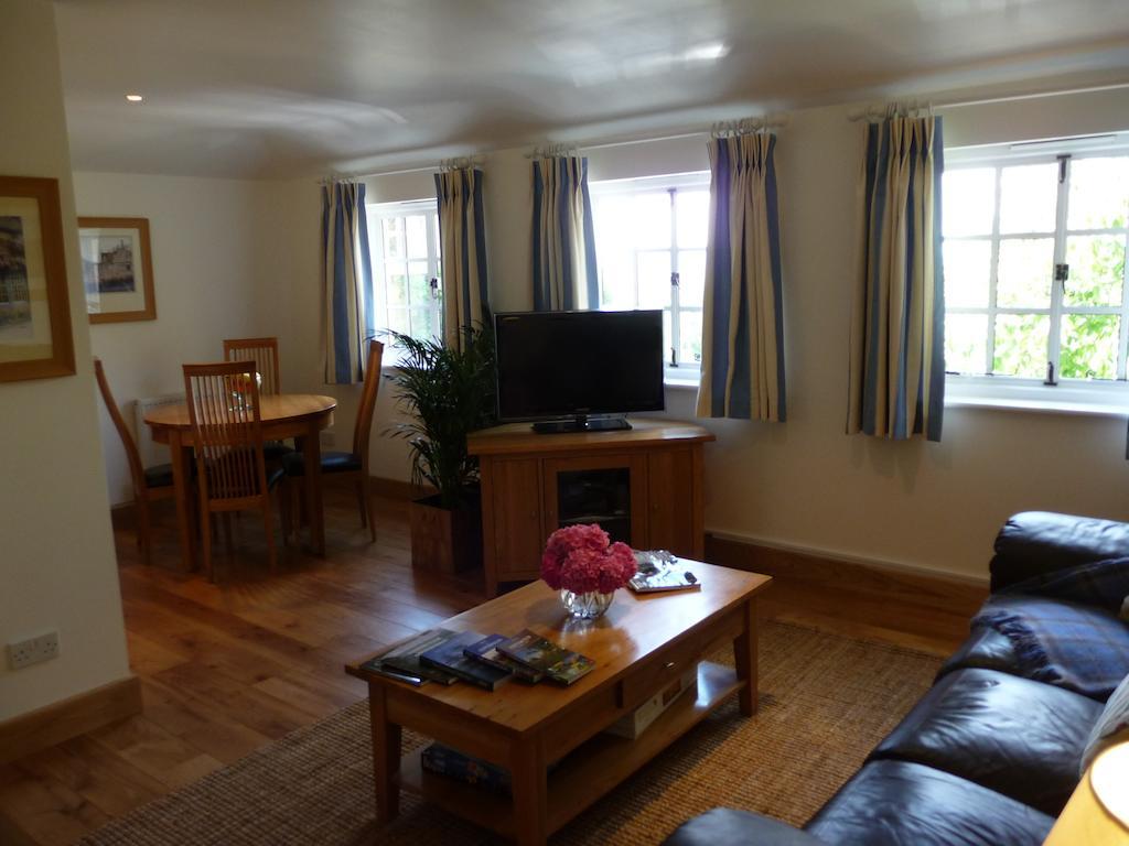 The Apartment At Hillside Lodge Broadway  Rom bilde